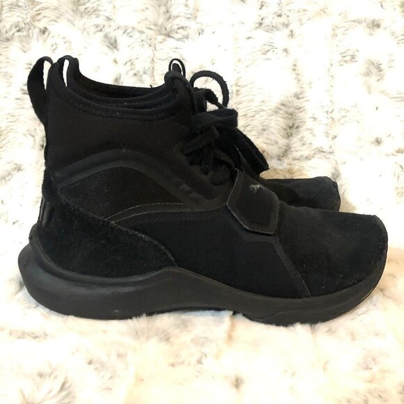 Puma Shoes - Puma Phenom Suede Training  Womens Black Sneakers Athletic Shoes 5.5